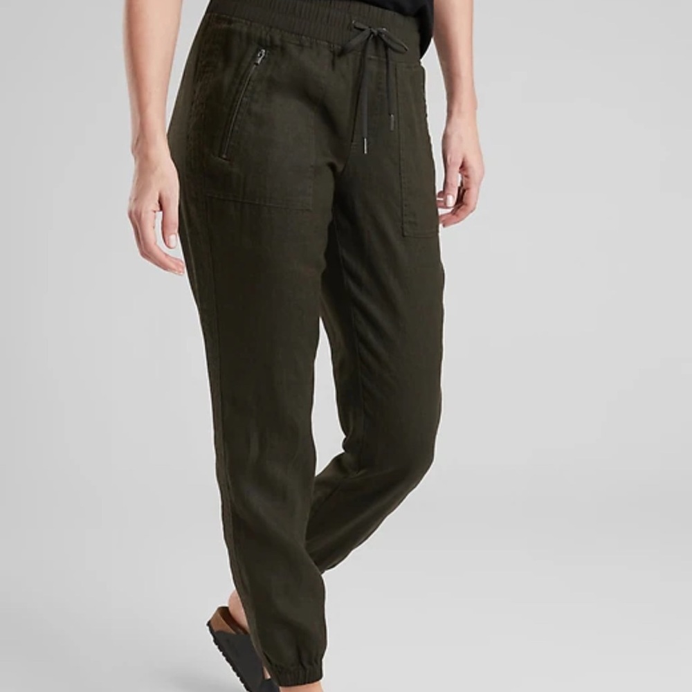 Athleta Olive 100% linen joggers